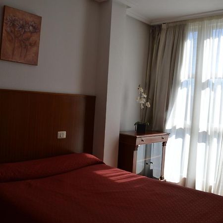 Hotel Os Caracoles Pereiro de Aguiar Bagian luar foto