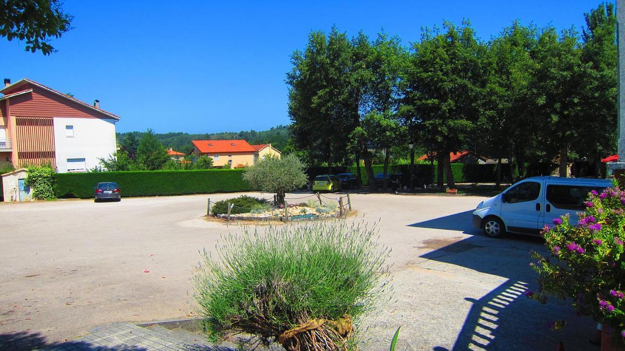 Hotel Os Caracoles Pereiro de Aguiar Bagian luar foto